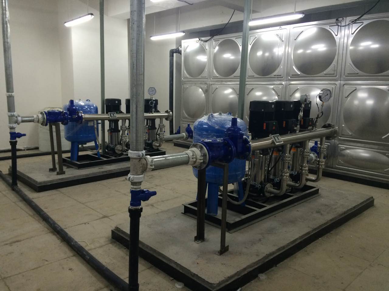 ȫ׃�l��ˮģʽ��ռ��������ˮ�ИI�Ј�